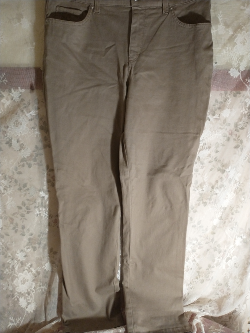 Gloria Vanderbilt Tan Amanda jeans sz 10 zipper closure high rise